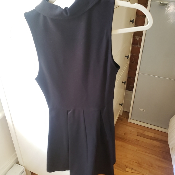 Black mini dress - Picture 3 of 3